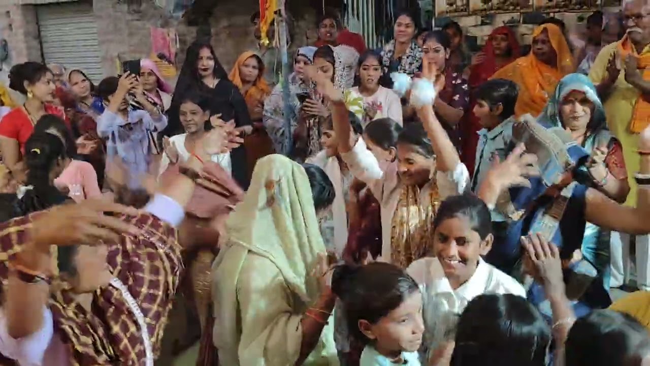 बहुत सुंदर नाच