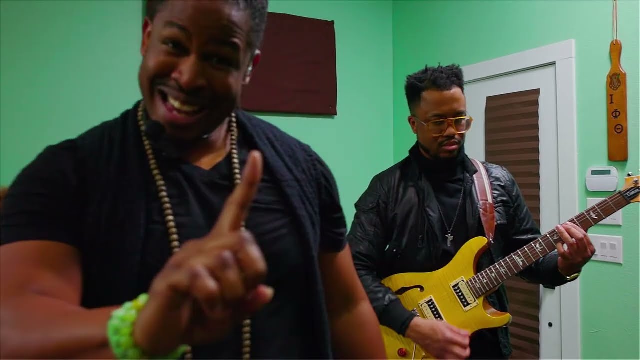 B.F.U. Unplugged - Quentin Moore (Tiny Desk Submission)