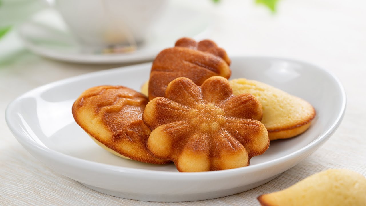 Mini Butter Cakes | Soft and Buttery 迷你小蛋糕 不需要打发鸡蛋和牛油