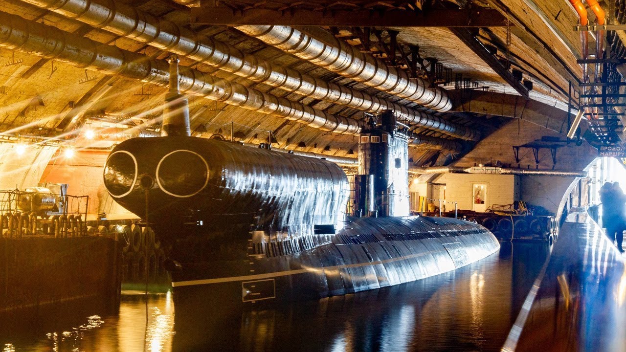 Крым, Балаклава: МУЗЕЙ ПОДВОДНЫХ ЛОДОК в Севастополь 2024. Объект 825 ГТС