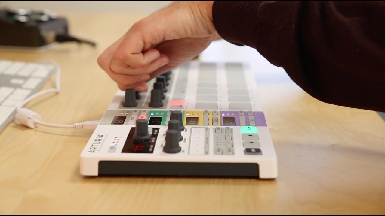 BeatStep Pro firmware update 2.0  - Episode 3 - Pattern Chaining
