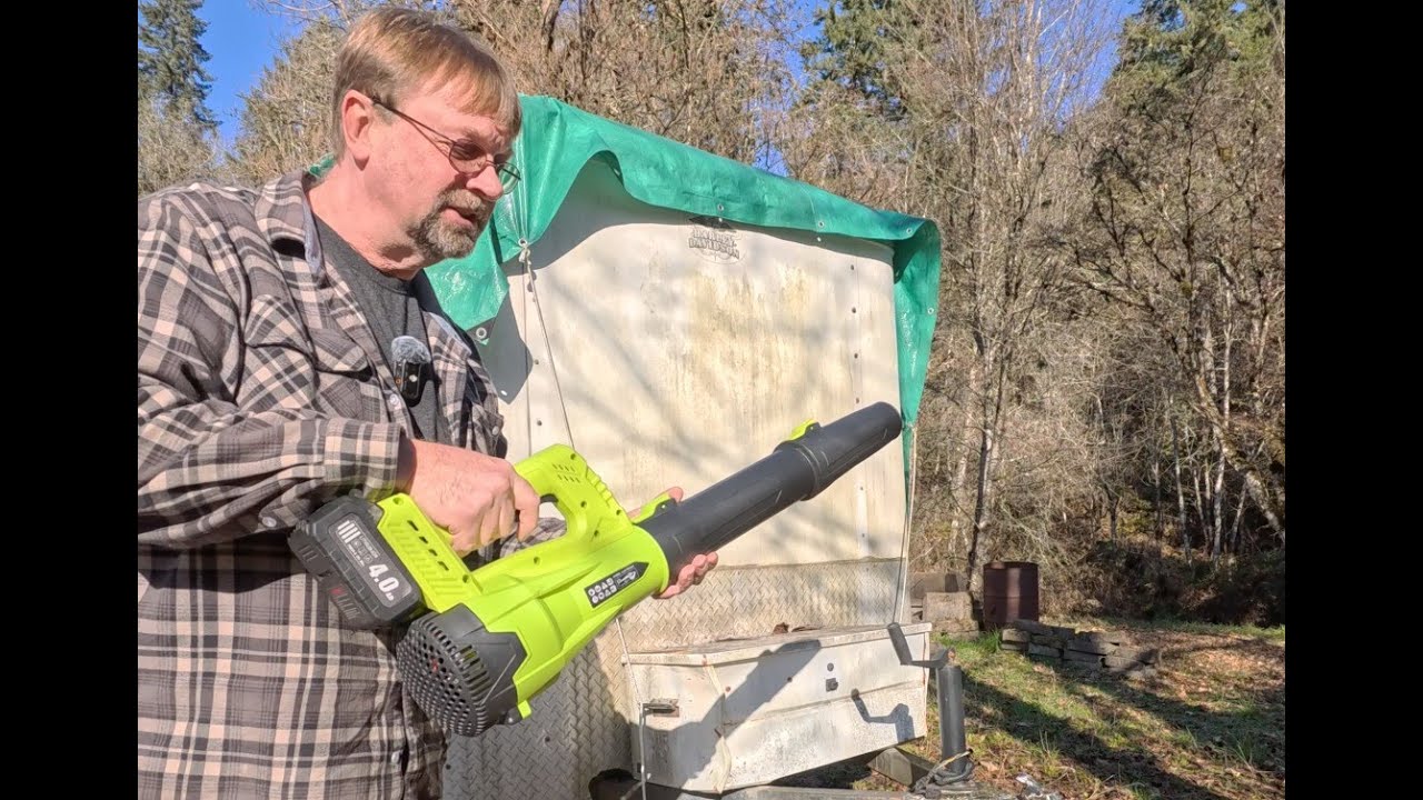 Testing a Cordless Leaf Blower on Wet Leaves - Oyrel