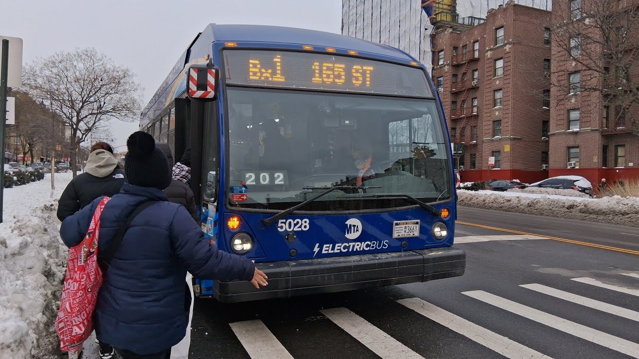 MTA Mabstoa: 2024 Novabus LFSe+ #5028 On the Bx1 St GC/East Fordham Road and Tremont Avenue
