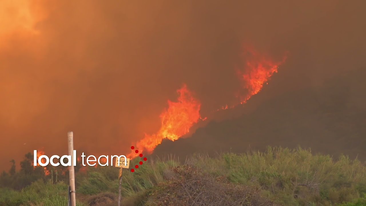 Inferno di fuoco in Sardegna: le fiamme si propagano velocissime, paura a Tresnuraghes