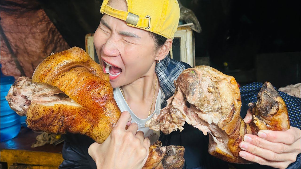 GIỮA CÁI LẠNH THẤU XƯƠNG,LÀM NGUYÊN CHÂN GIÒ HE.O VÀ CÁC MÓN ẨM THỰC CỦA CHỢ PHIÊN LÙNG PÌNH