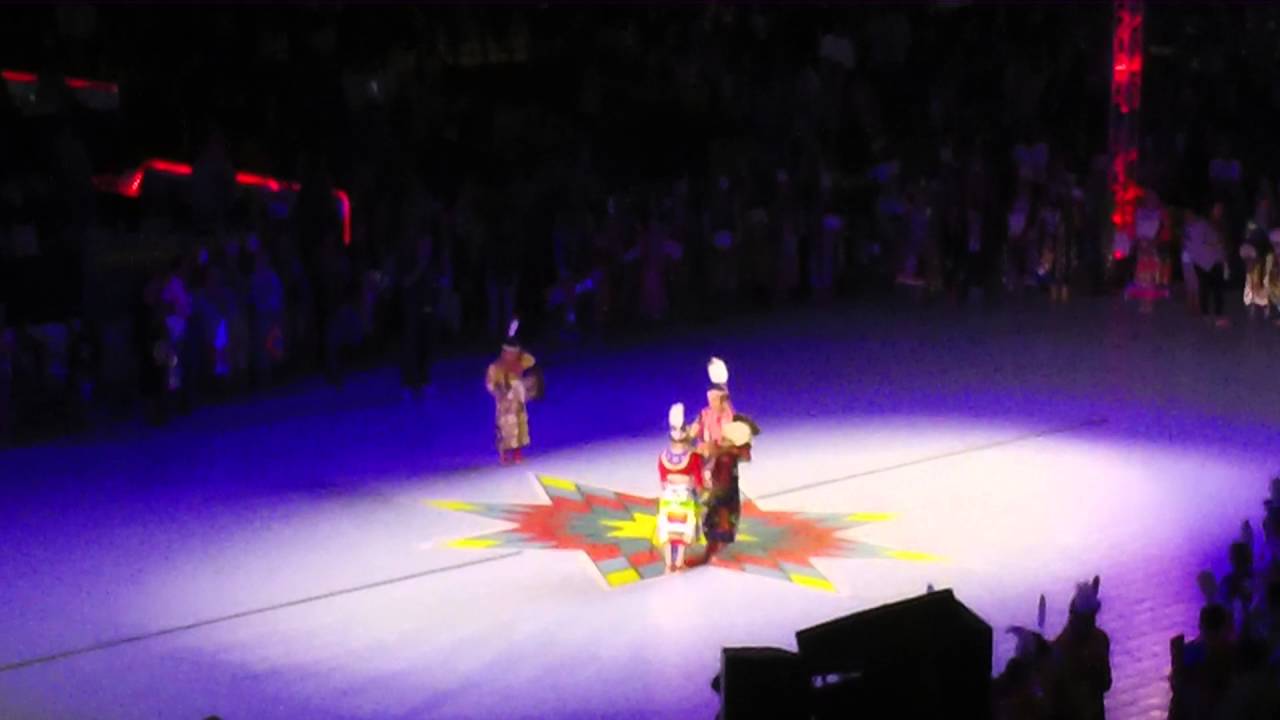 Tonya Jo Hall and Her Daughters Gathering of Nations 2016