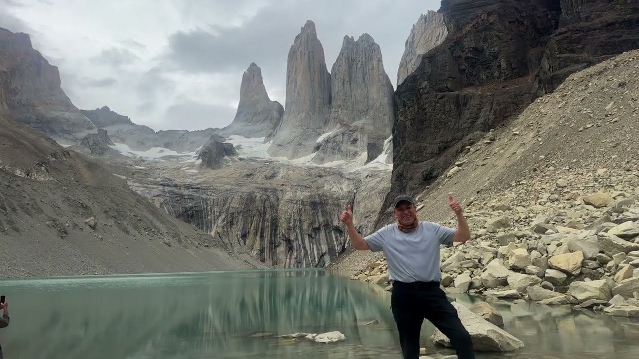 TREKKING AL MIRADOR BASE TORRES DEL PAINE
