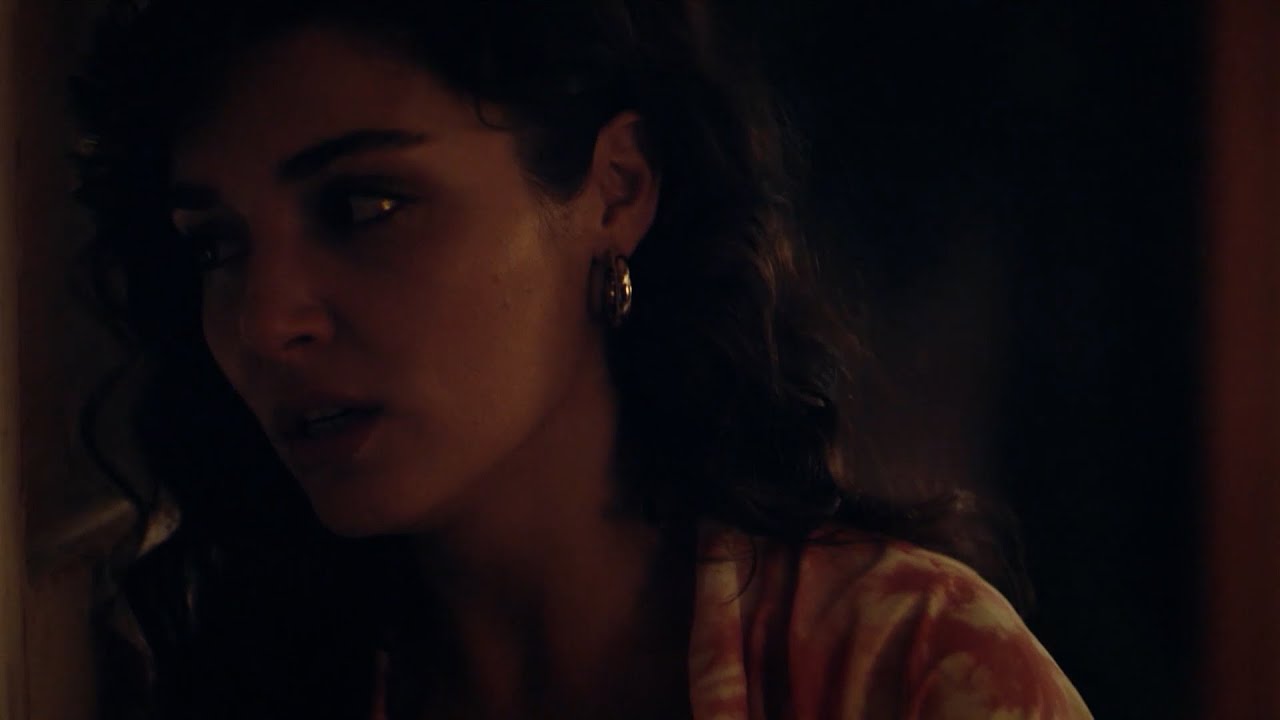 Eda se arrepende do seu silêncio com Serkan | ¿Sera Isso Amor? | TNT Novelas Brasil