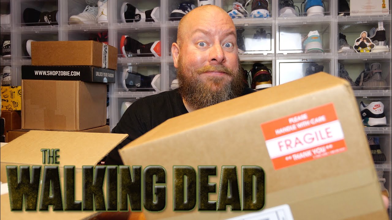 Opening a $250 POPKINGPAUL Funko Pop Mystery Box + The Walking Dead GRAIL Edition