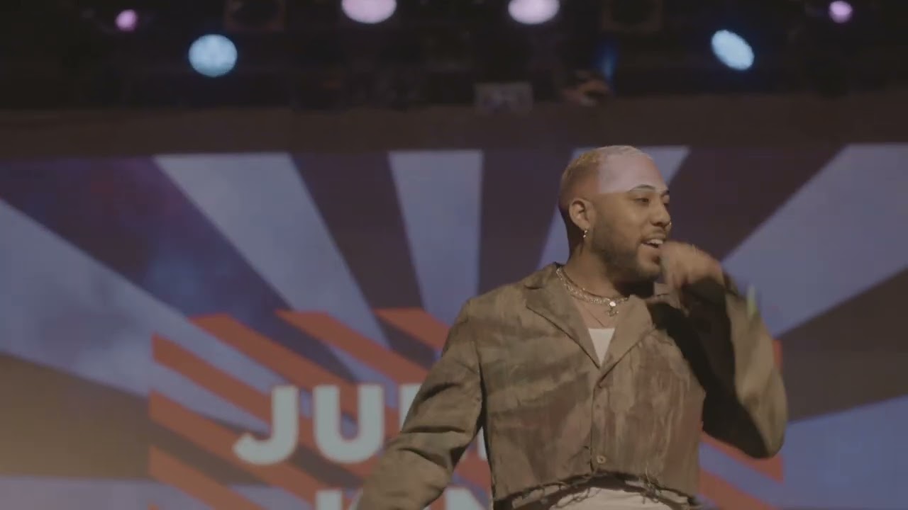 Julian King - Can We Go Back (Live at MobiFest)