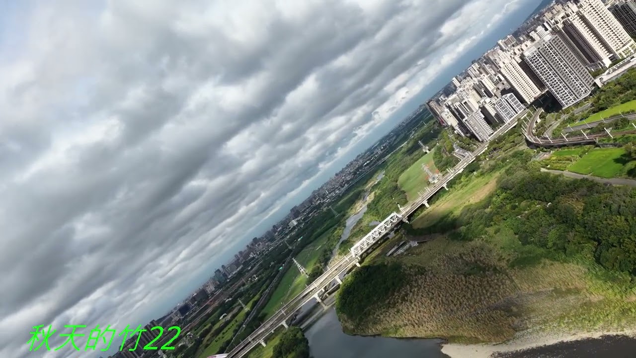2025 11 04秋天的竹22 稻浪海