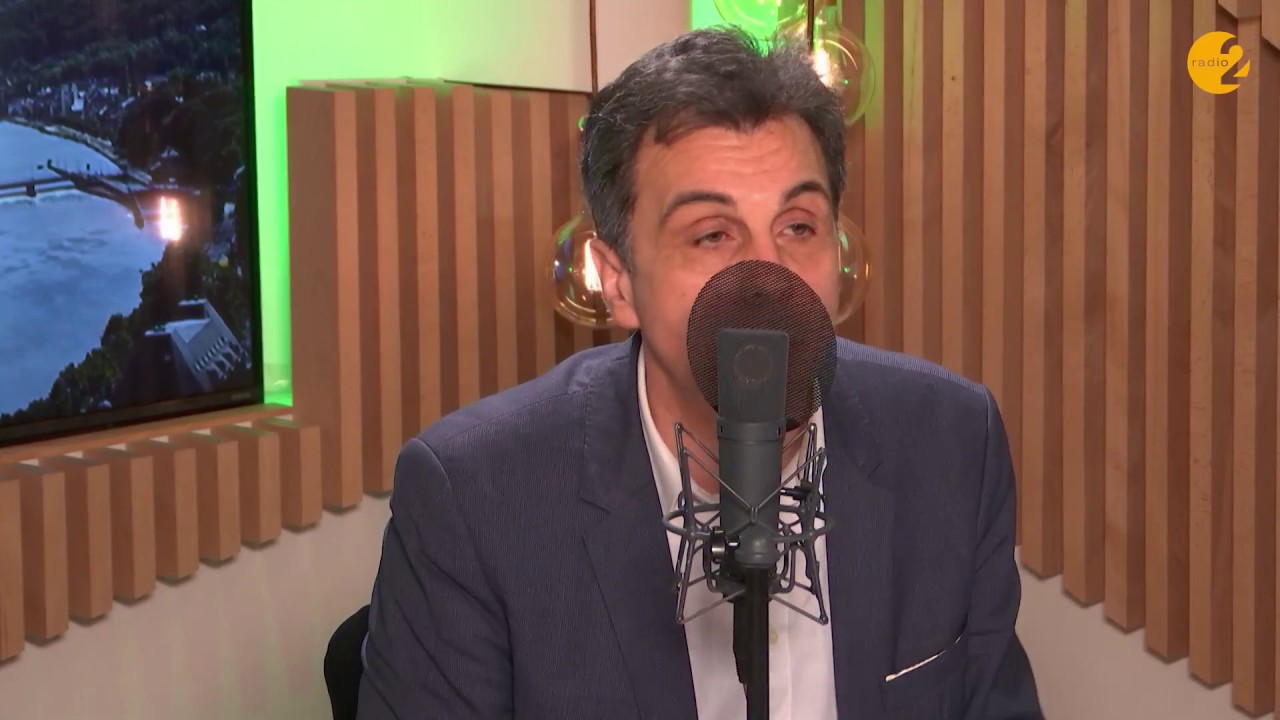 Christophe Deborsu over Namen
