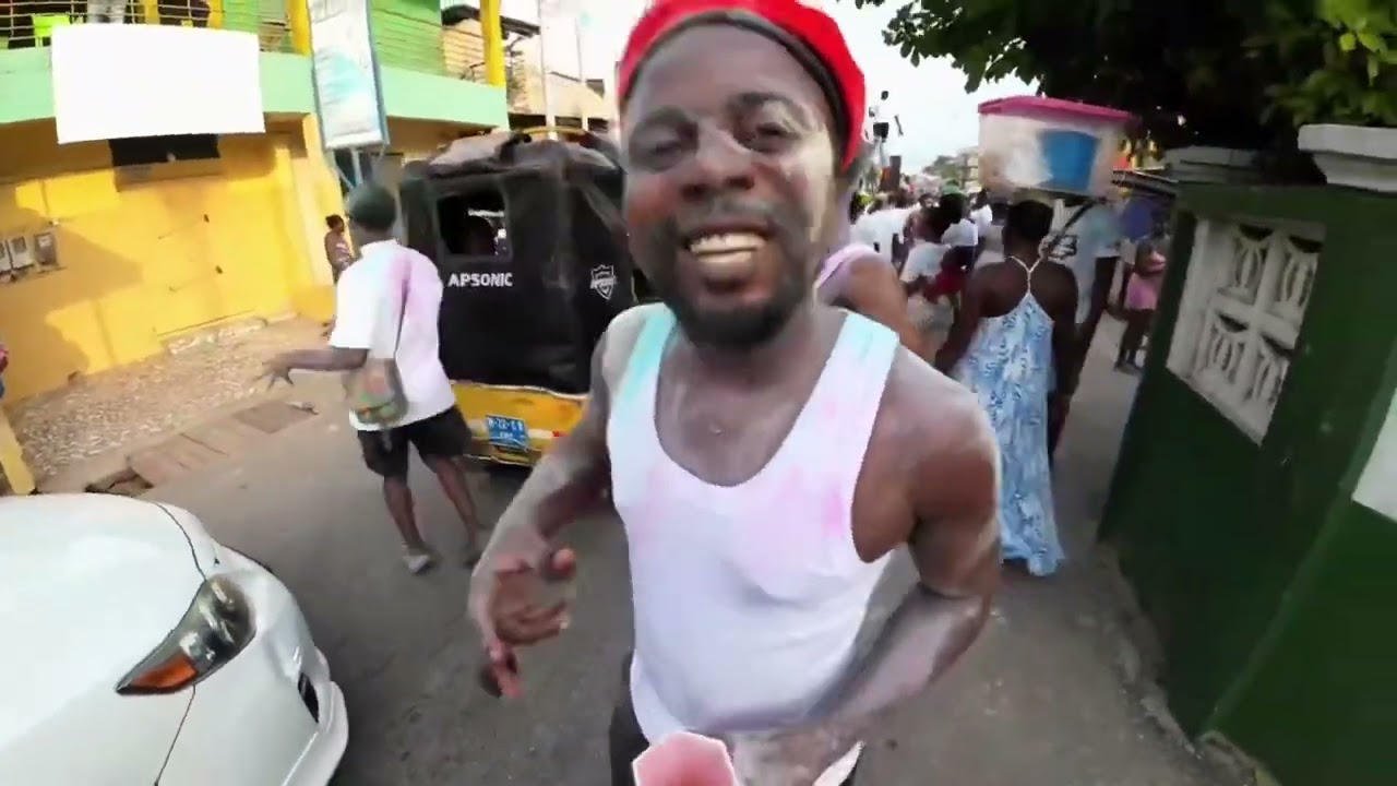 A Sunday in Cape Coast , Ghana | Food, Culture & Colours Festival