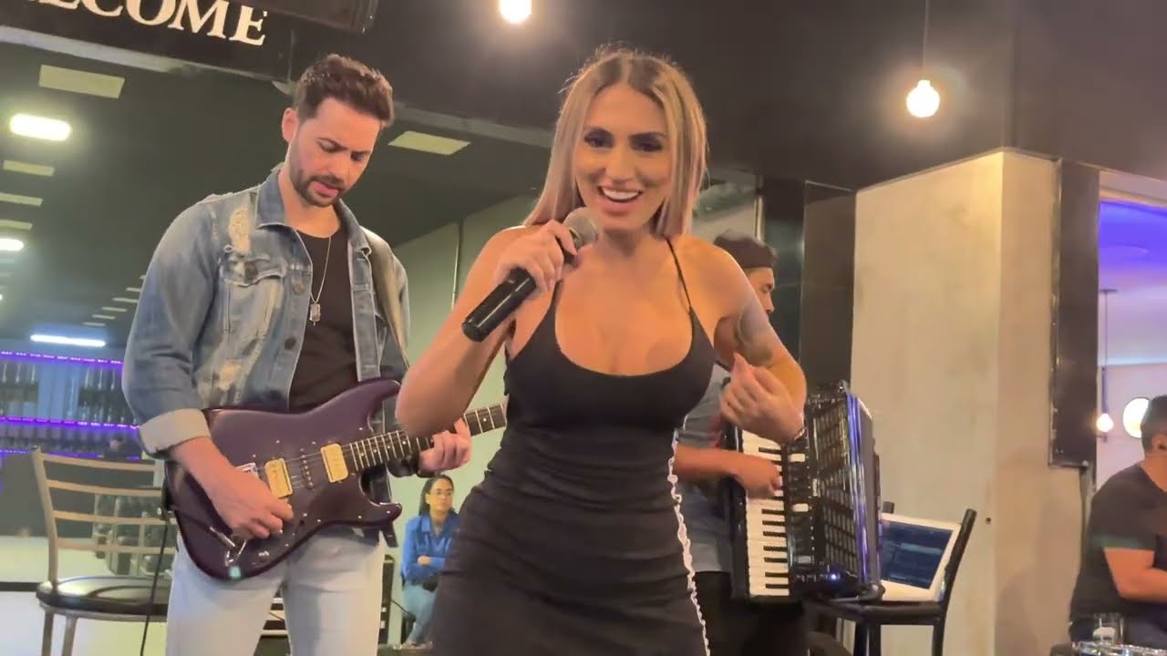 A MULHER 👩CANTAR @RenataTardony MUITO HUMILDE E SIMPÁTICA PEGA O GUANABARA E VEM