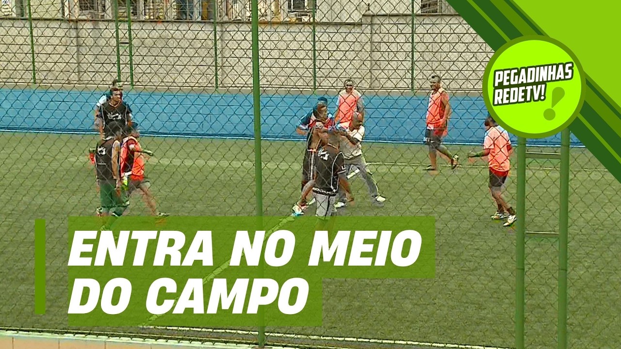 O JO&Atilde;O KLEBER PEDE PRA ELE INTERROMPER O JOGO! | Pegadinhas RedeTV!