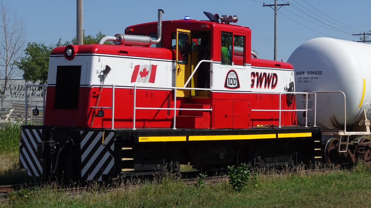 GWWD's 44-Tonner 'Chip' Switching at the CN Interchange Spur (9/6/22)