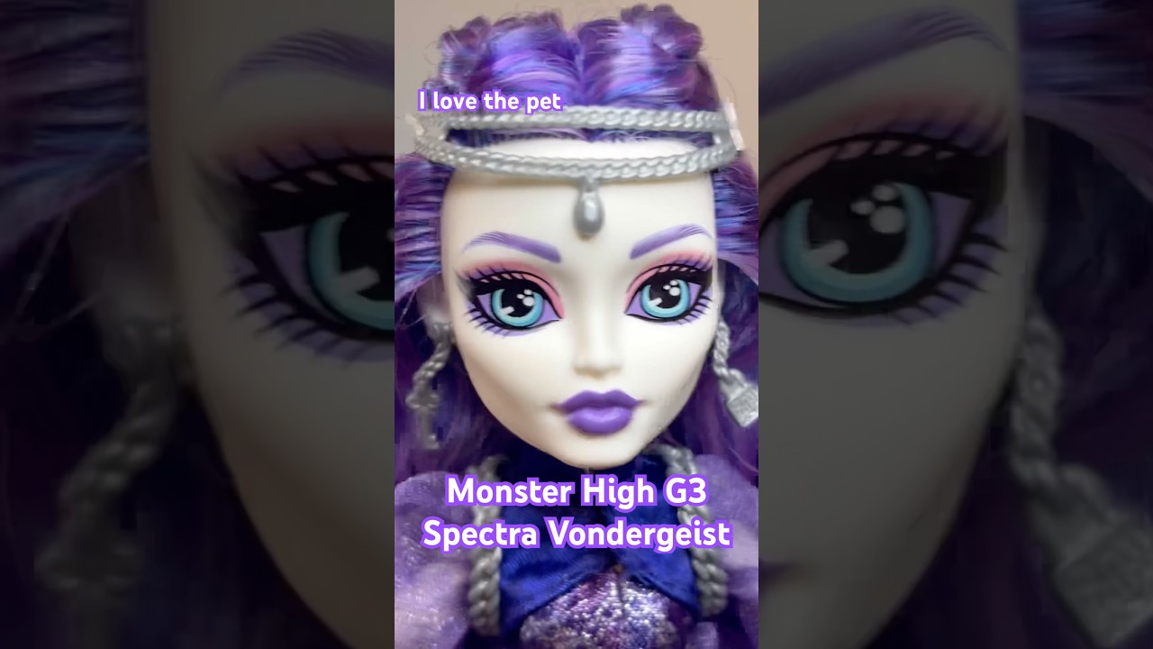 Quick Look: #MonsterHigh #G3 #SpectraVondergeist #doll 💜⛓️