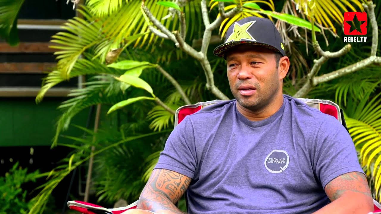 Sunny Garcia  - Surf Feature
