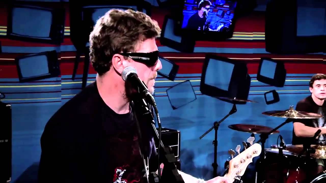Raimundos em "Puteiro em João Pessoa" no Estúdio Showlivre 2011