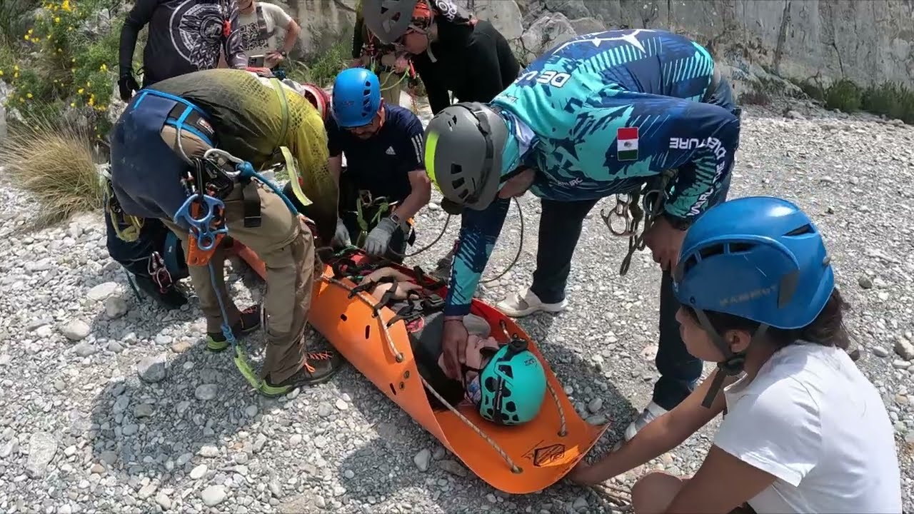 MW Asesores - Rescate con cuerdas en montaña nivel 1