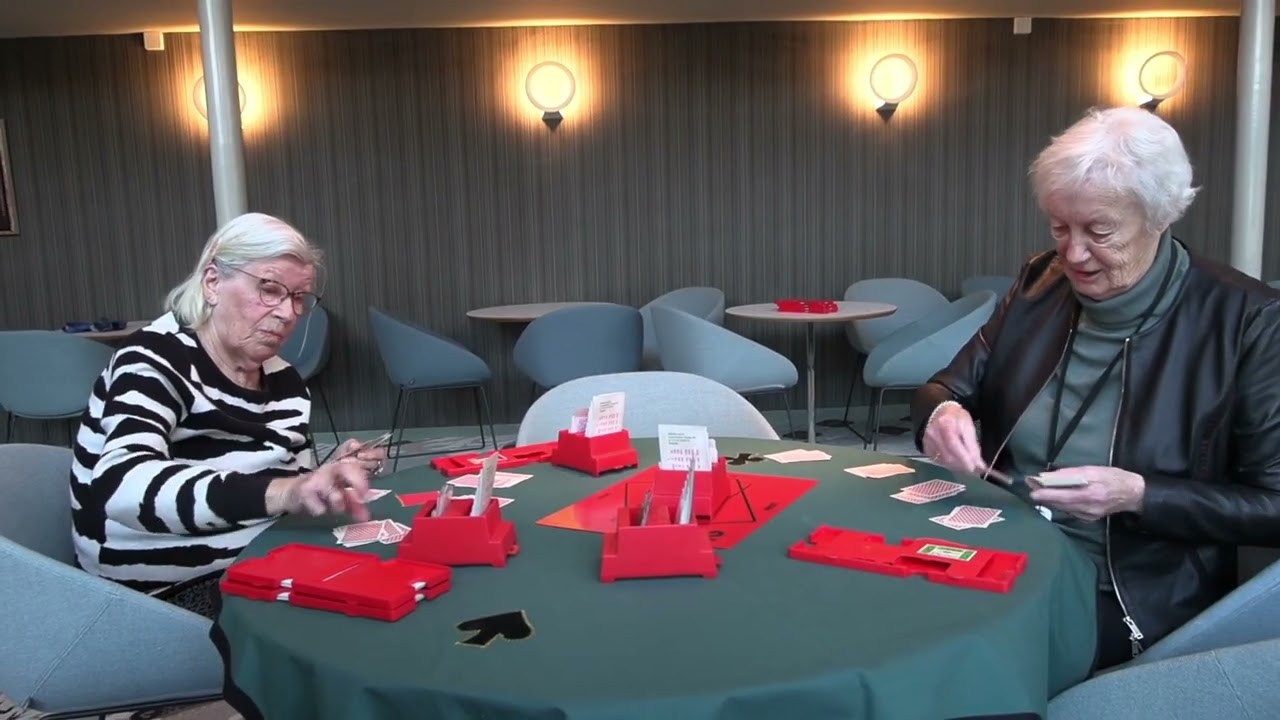 Oma en het vrijdagochtend ritueel...