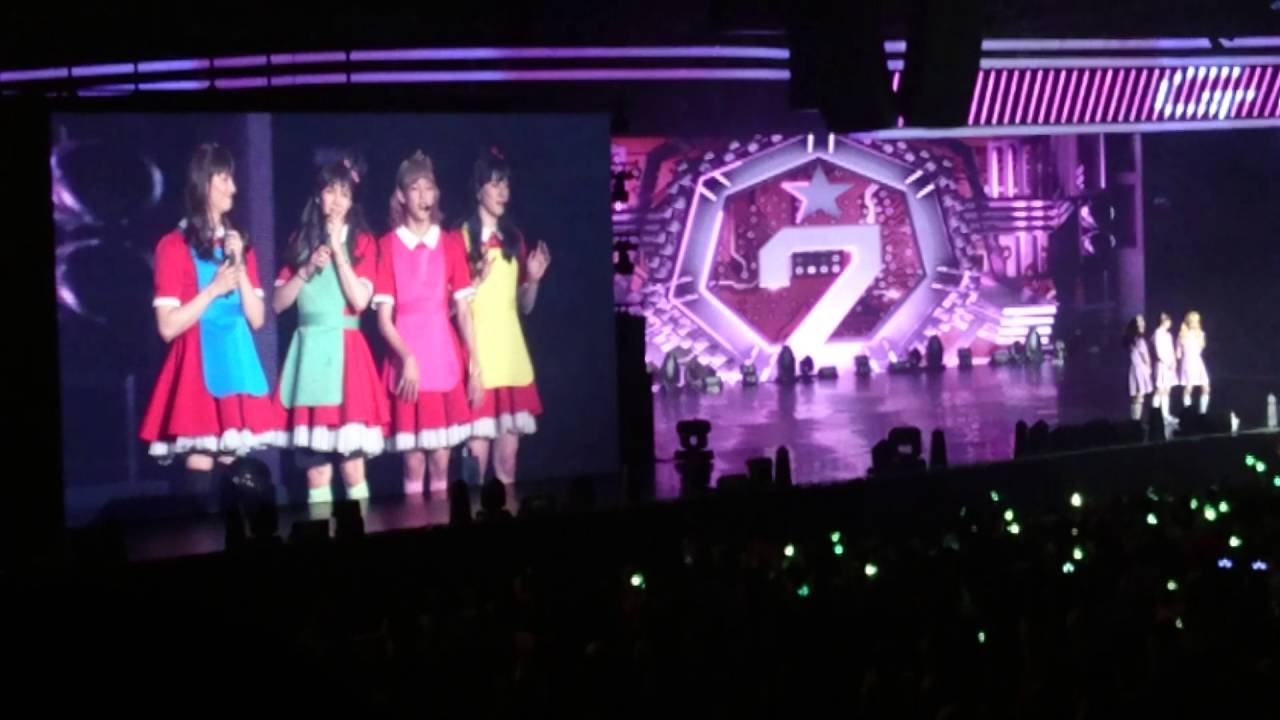 160624 GOT7 Fly in Singapore - Girl group dance Talk + Hooked