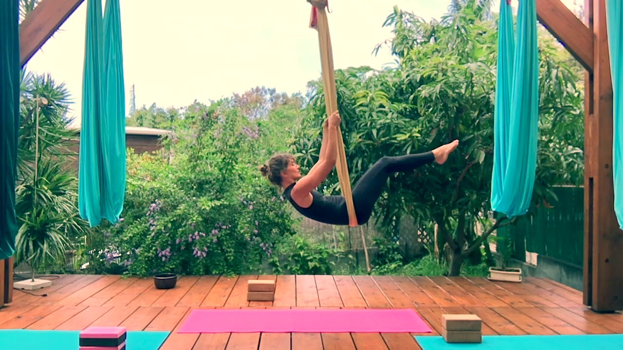 Aerial yoga découverte / Séance de 20 min