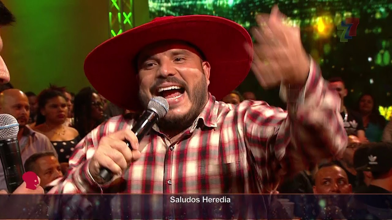 Daniel Montoya Imitador de Mcgregor también Hace al personaje Juanelgue y la Vaca