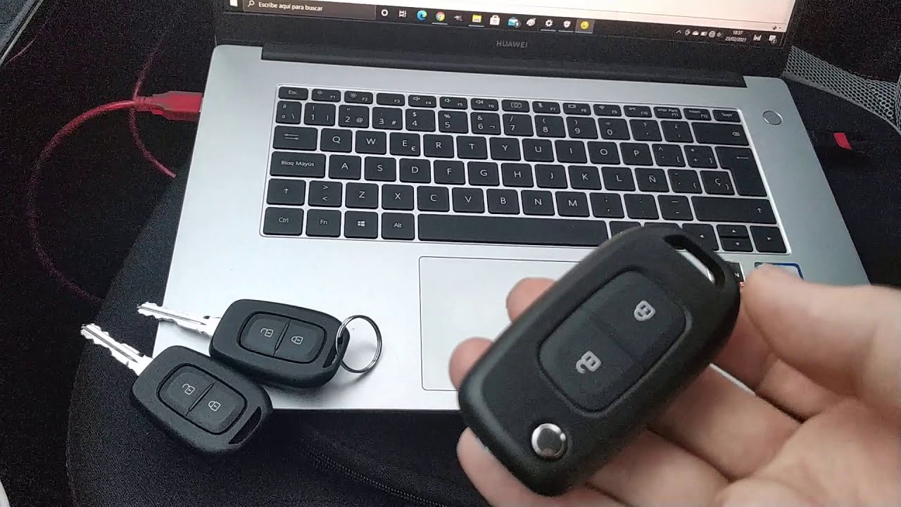 Tutorial cómo añadir llave plegable (flip key) a Dacia Sandero