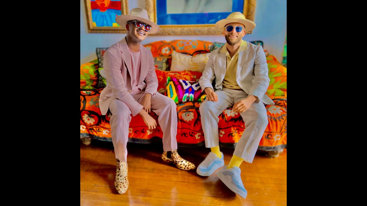 Sol Bionico & Jerome Brooks, Jr. - PARA QUE LLORAR (Official Video)