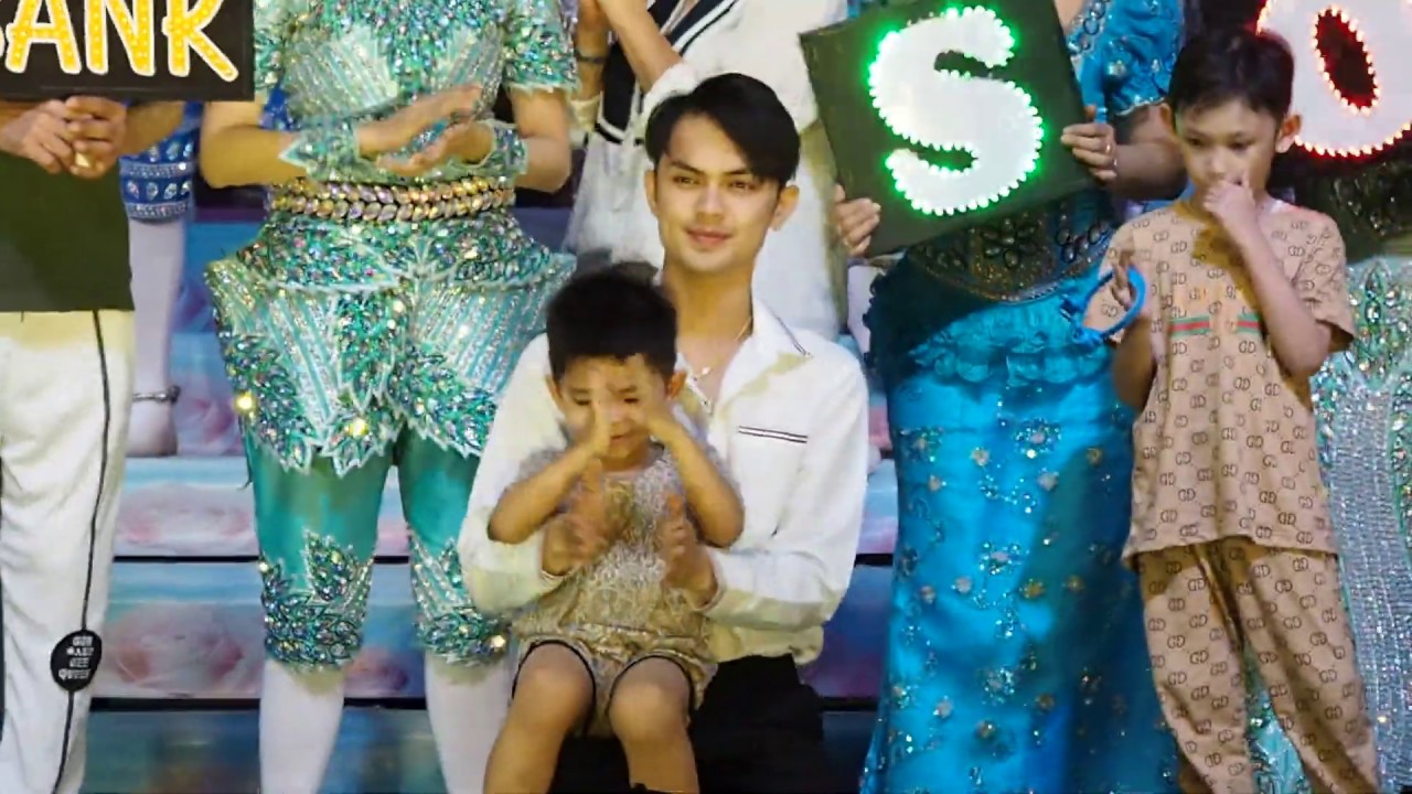 เป่าเค้กวันเกิดน้องแบงค์ 19-12-61