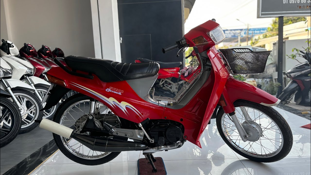 Suzuki Crystal 1 chic xe bản sao của xe thùng / y như xe thùng hồi năm 1 chín hồi đó đập hộp á 😝