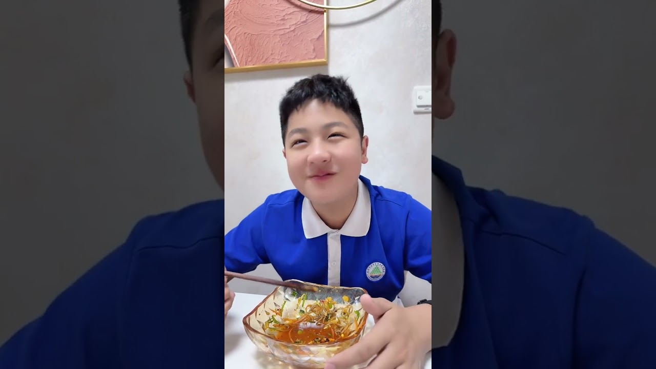 喜欢充满烟火气的清晨，什么都抵不过时光，唯有爱可以#烟火气的生活 #这就是生活本来的样子 #早餐吃什么 #vlog日常