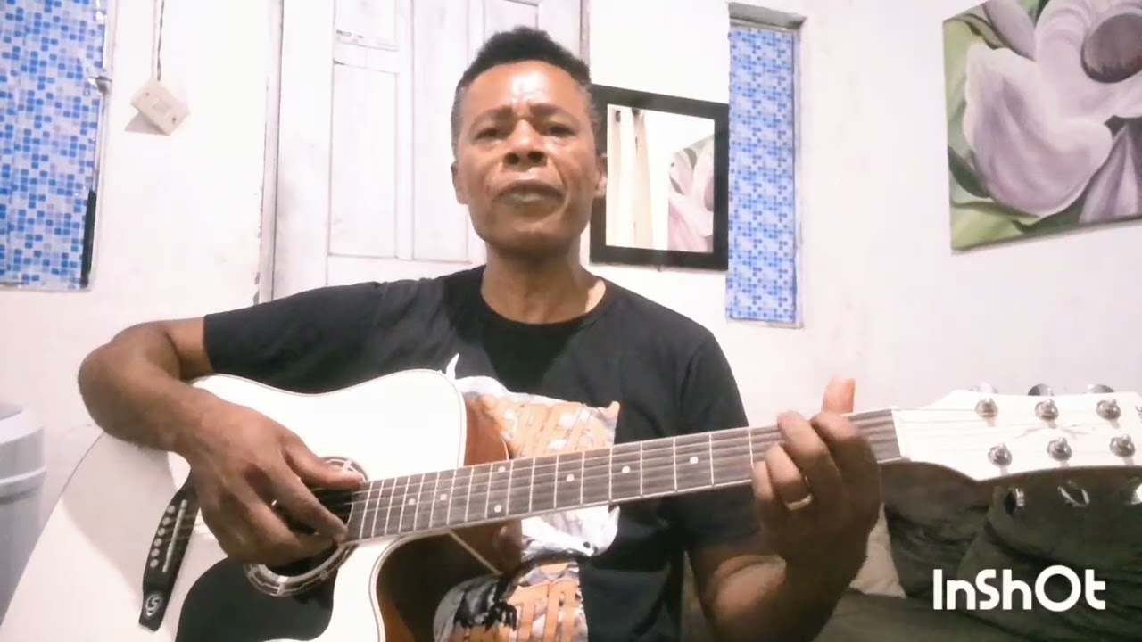 Moisés Louvor e adoração-O Espírito de Deus está Aqui.🕊