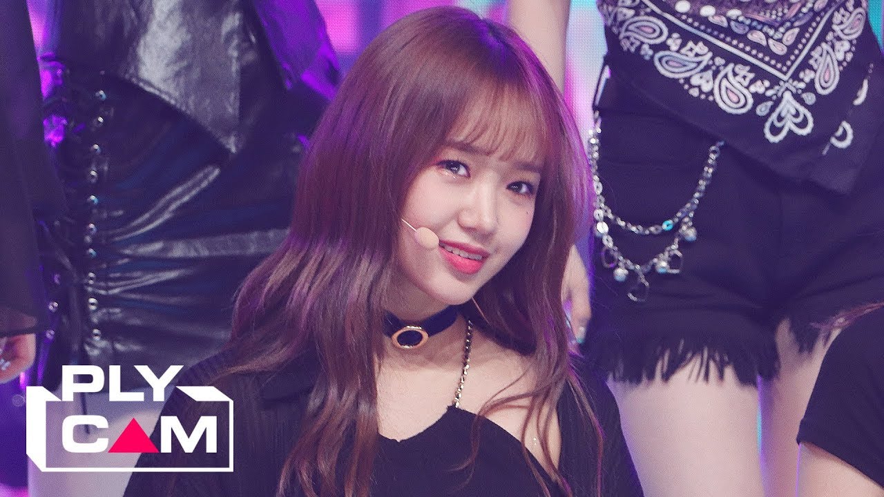 [Simply K-Pop] WEKI MEKI YOO-JUNG 'Tiki-Taka(99%)' (위키미키 유정 직캠)_ Ep.376