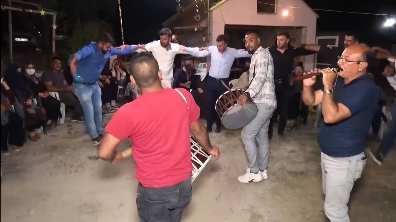Halay - Kayseri - Halay Havaları - Halay nasıl çekilir - Davulcu Hüseyin - Avşar Halayı