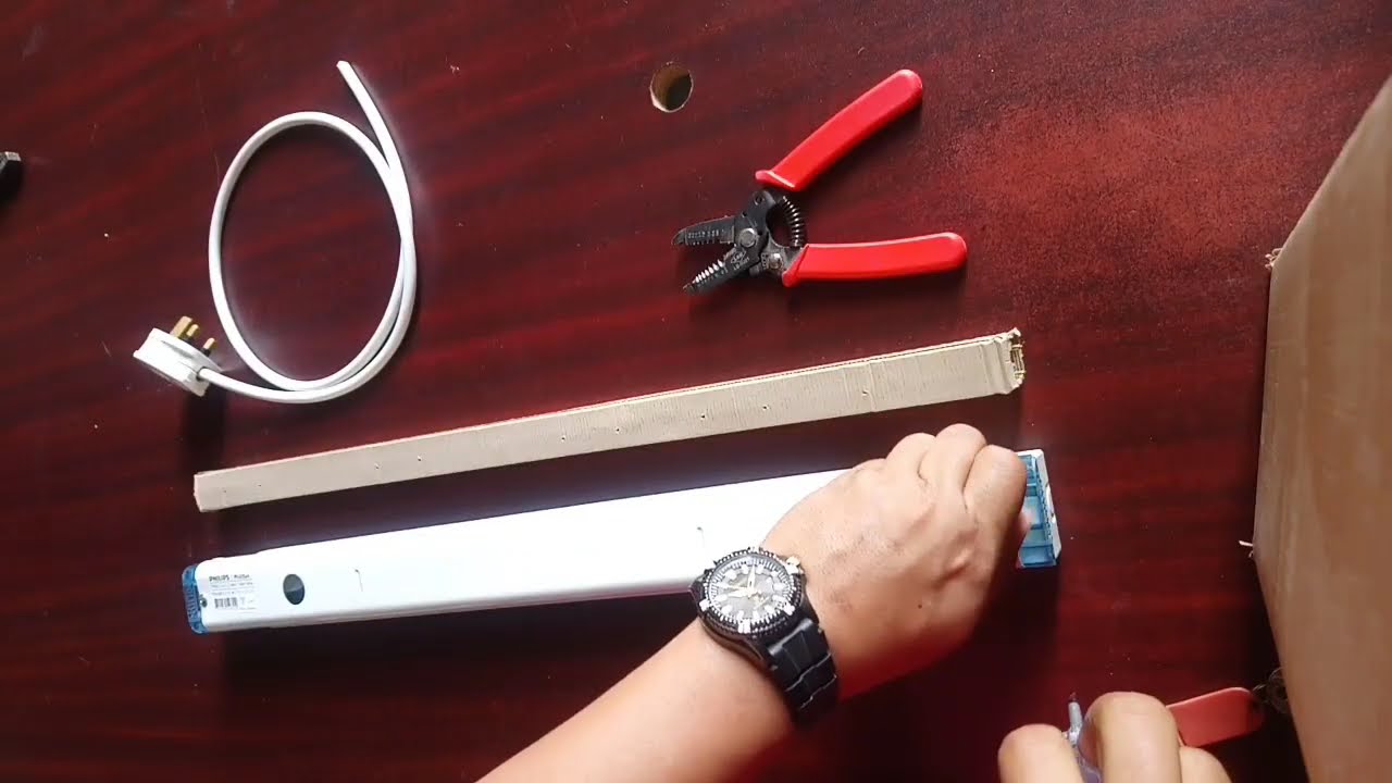 Fluorescent Light Explain And Wiring