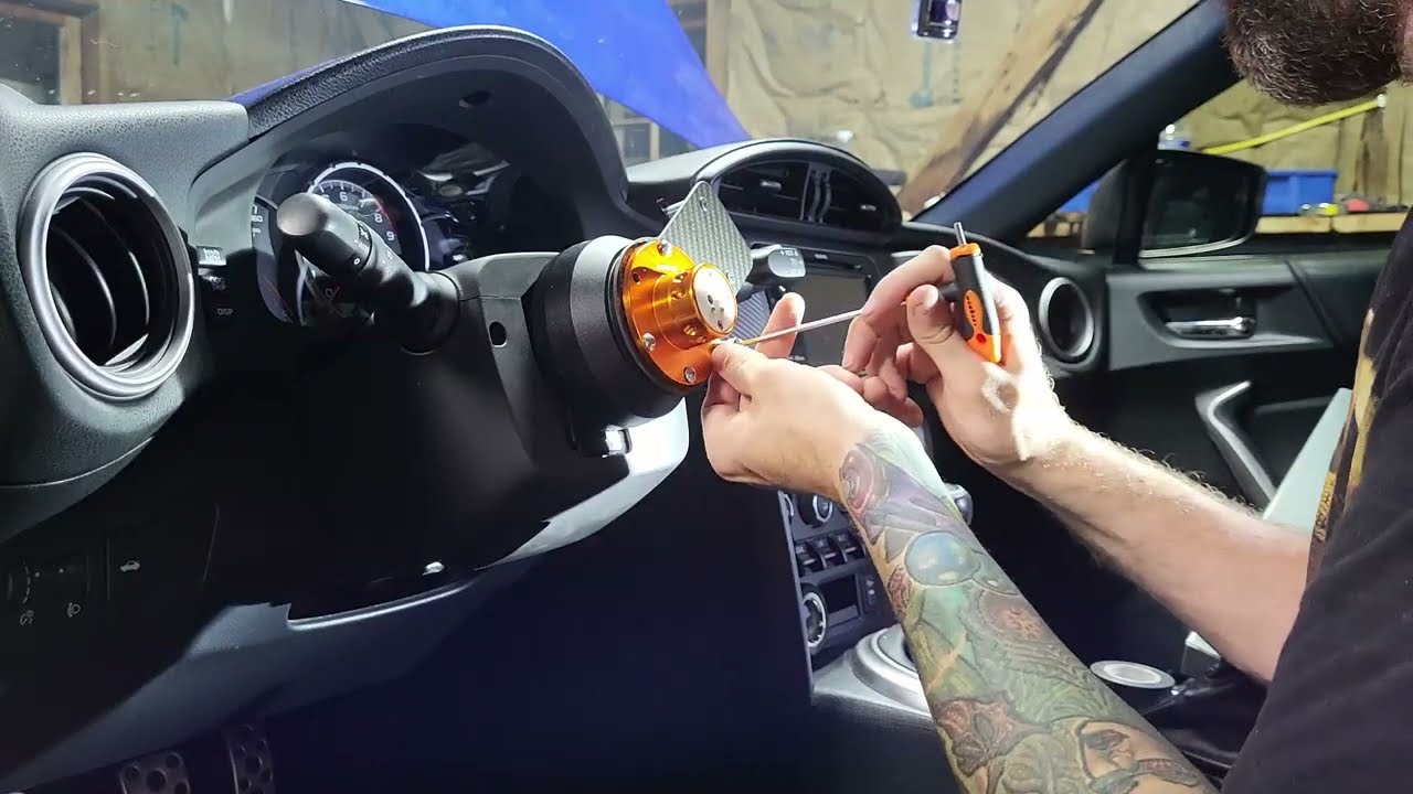 2015 Subaru Brz Nardi Steering Wheel Install │ NRG Short Hub & NRG 2.5 Quick Disconnect