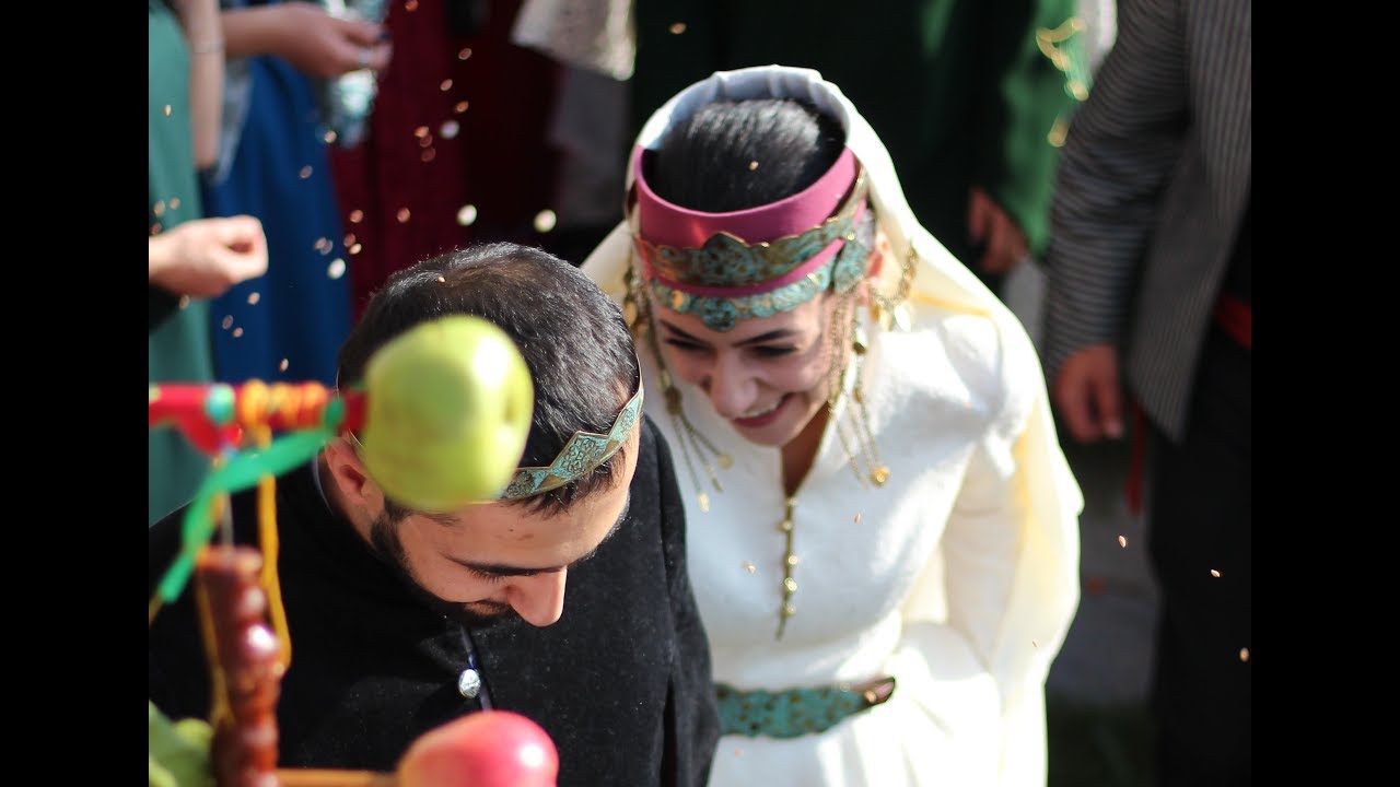 Traditional Armenian Wedding by Tonir Wedding/Ավանդական Հայկական Հարսանիք Թոնիր հարսանեկան գյուղում