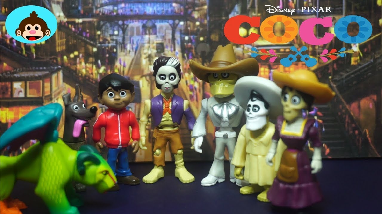 Figuras de COCO La Pelicula | Los Personajes De COCO Cambian de Cuerpo | Historia Con Figuras COCO