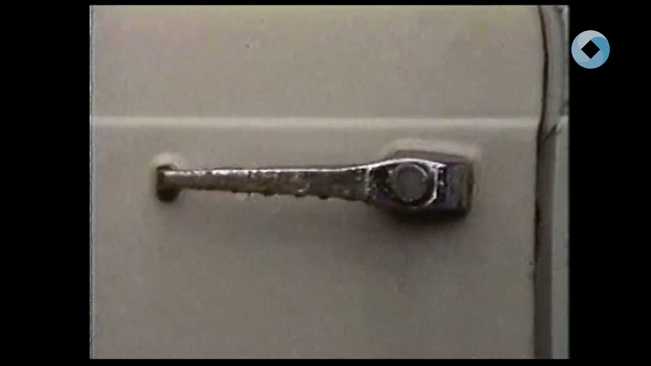 1 perc retró: ki törte fel a vidámpark egyik épületét Fehérváron 1996-ban?