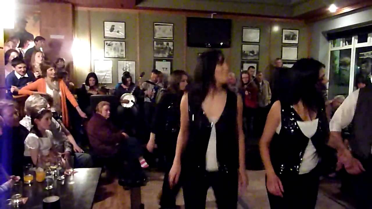Cunningham Dancers Connemara Sean Nos Dancing Clifden Traditional Music Festival 2010