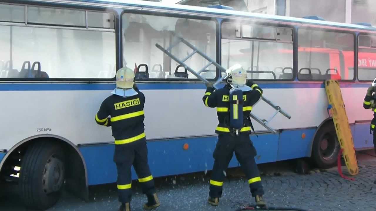 Požár autobusu -60 let trolejbusu v Ostravě -Bus Fire 60 years in Ostrava trolleybus
