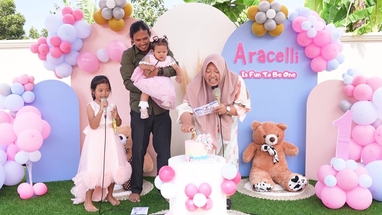 ARACELLI ULANG TAHUN  KE 1 -  SELAMAT ULANG TAHUN ARACELLI