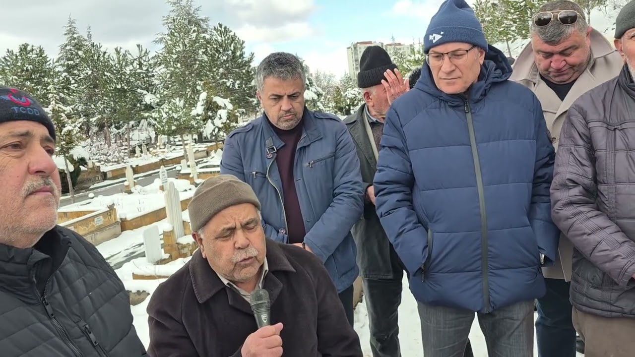 Kayseri ili / Pınarbaşı ilçesi / AKPINAR Köyünden SAFİYE  ÜNLÜ ' nün cenaze görüntüleri - 3 -