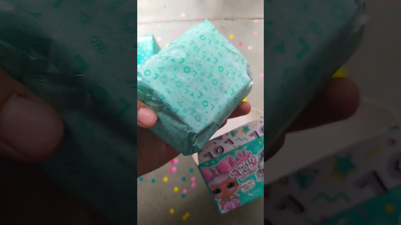 LoL surprise *Confetti pop* !!! 😱😱 😱 #subscribe #asmr #confettipop #loldolls #narjisandamenahcraft