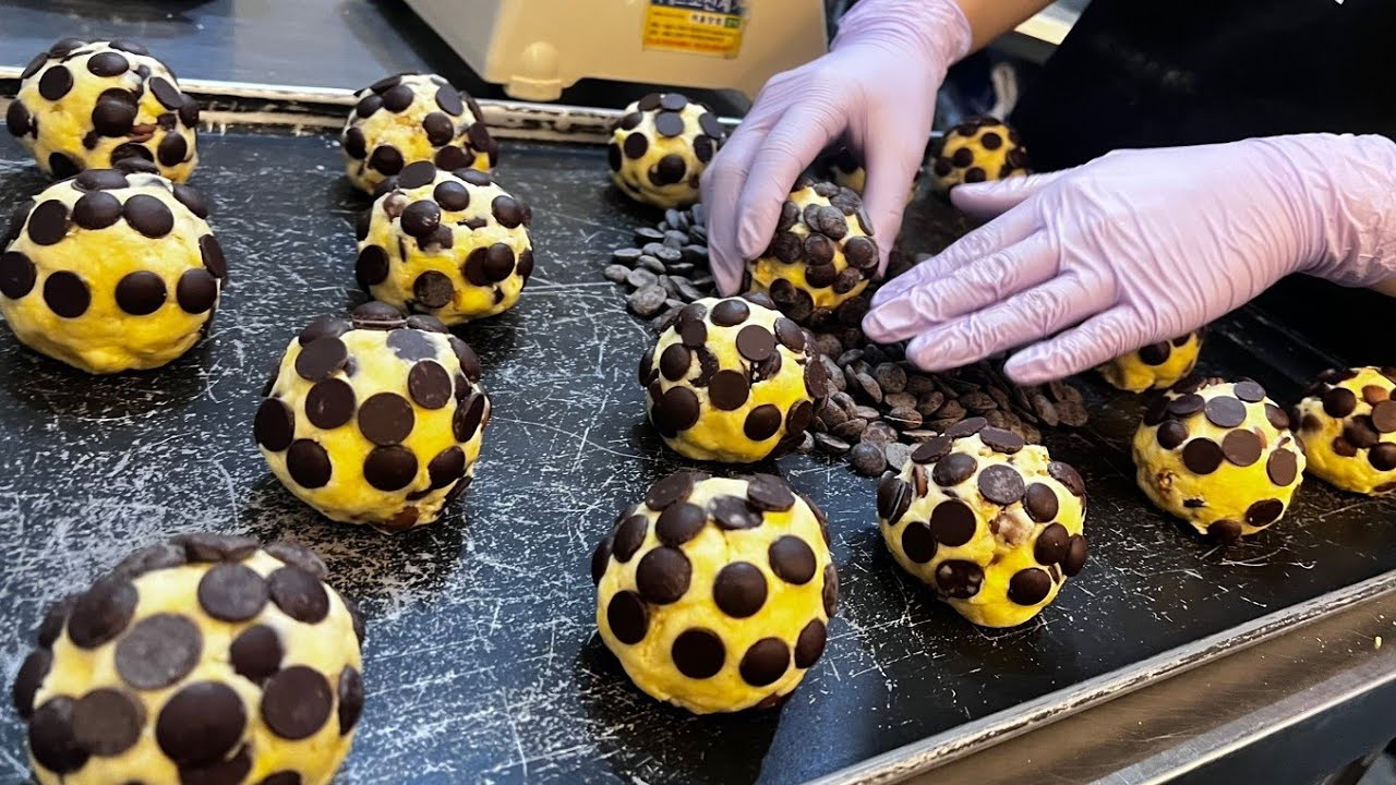 Это настоящая лепешка! Знаменитый мастер булочек в Корее - корейский десерт