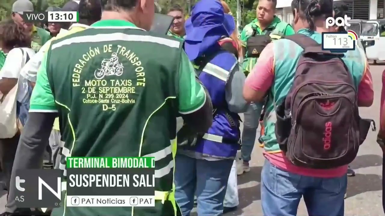 Bloqueos afectan rutas a Sucre y Trinidad