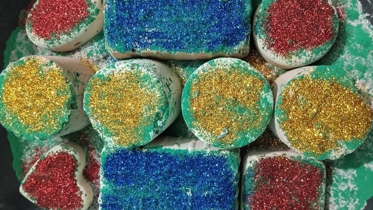Dyed gymchalk Crush #ASMR #oddly setisfying