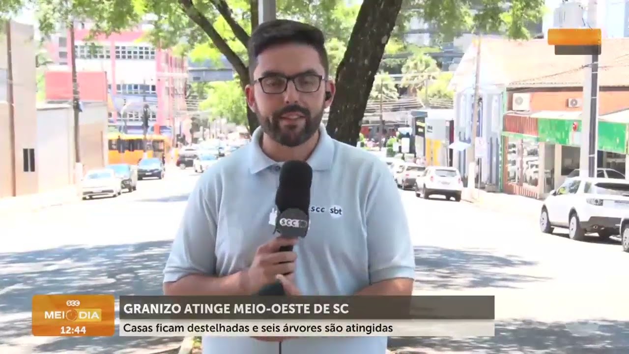 Granizo atinge o Meio-Oeste e casas ficam destelhadas em SC | Tempo | SCC Meio-Dia